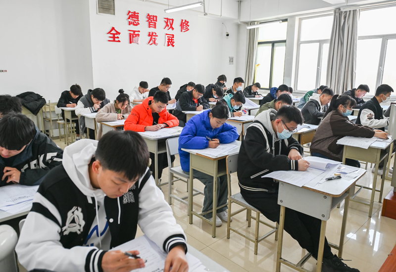 图片5.jpg 图片5.jpg