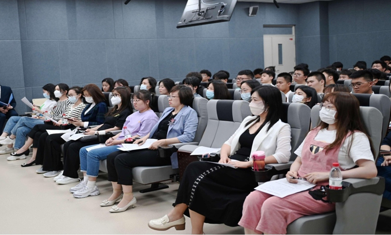 图片7.jpg 图片7.jpg
