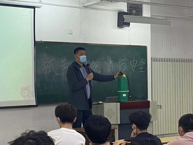 1.jpg 1.jpg