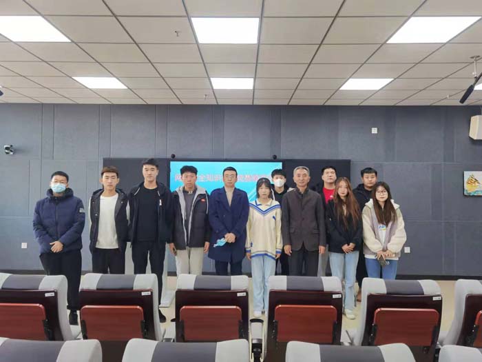 图片2.jpg 图片2.jpg