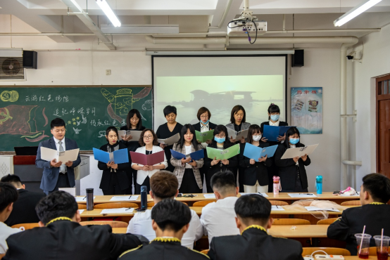马克思主义学院举办“云游红色场馆·追忆峥嵘岁月·传承红色基因”主题汇报(1)1083.png 马克思主义学院举办“云游红色场馆·追忆峥嵘岁月·传承红色基因”主题汇报(1)1083.png