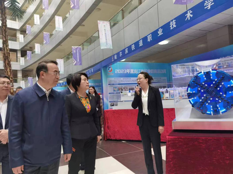 图片3.jpg 图片3.jpg